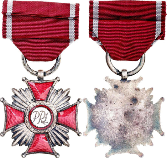 1952 -1990 Záslužný strieborný Kríž II Trieda Poľsko